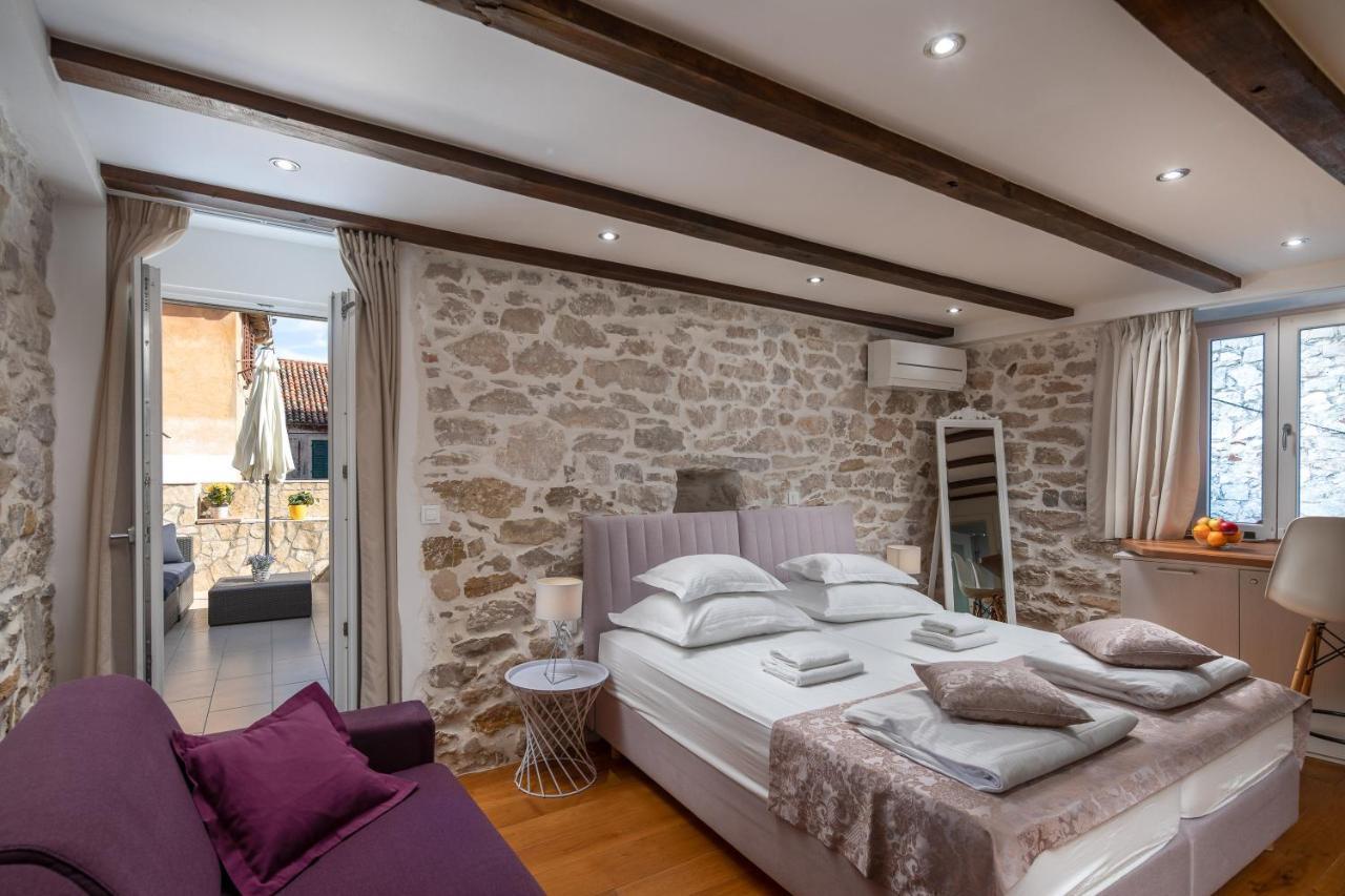 Awesome Stone House Ξενοδοχείο Σπλιτ Εξωτερικό φωτογραφία