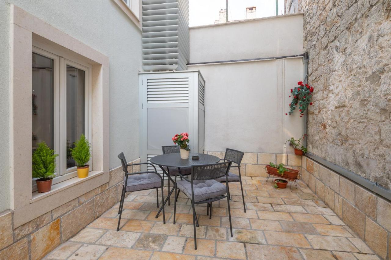 Awesome Stone House Ξενοδοχείο Σπλιτ Εξωτερικό φωτογραφία