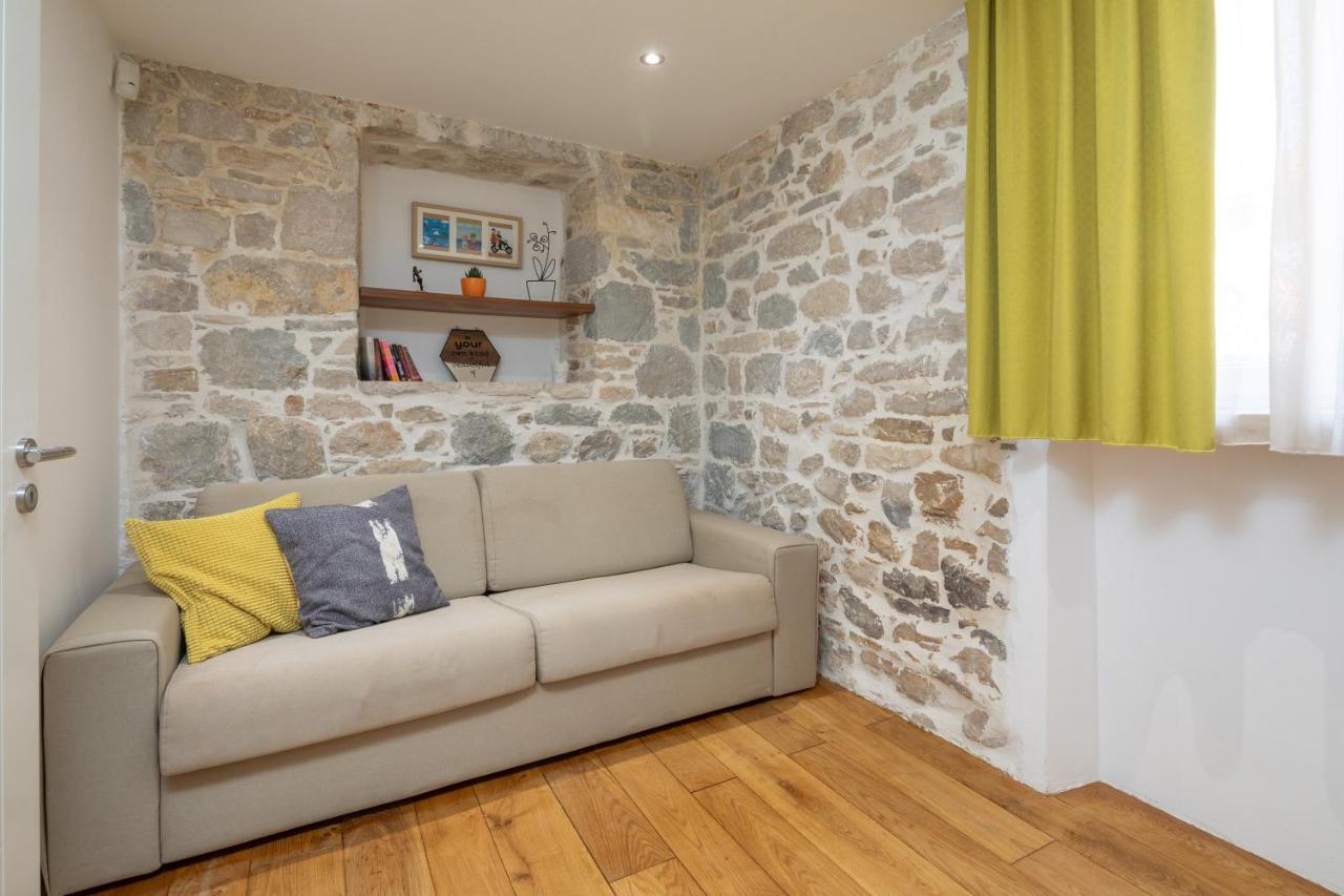 Awesome Stone House Ξενοδοχείο Σπλιτ Εξωτερικό φωτογραφία