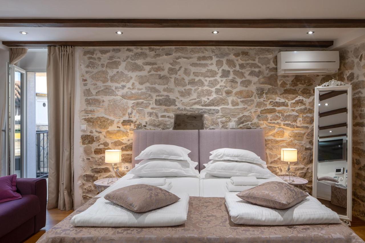 Awesome Stone House Ξενοδοχείο Σπλιτ Εξωτερικό φωτογραφία